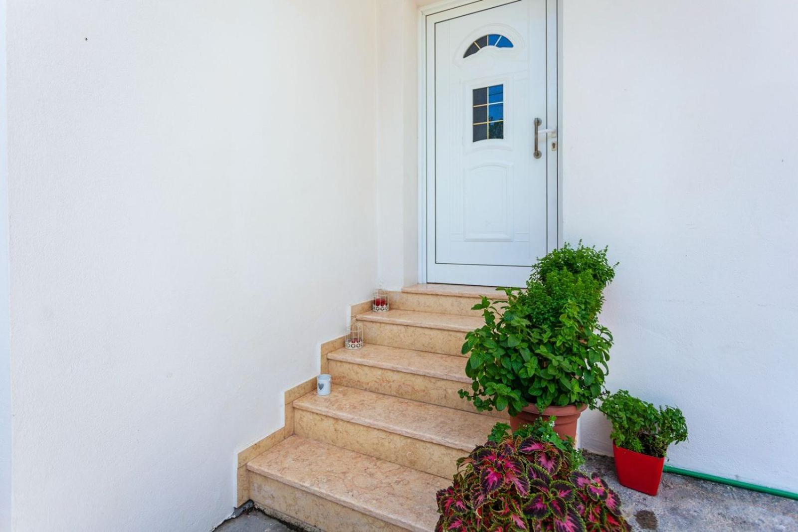 Zacharias Apartments Himare Exterior foto