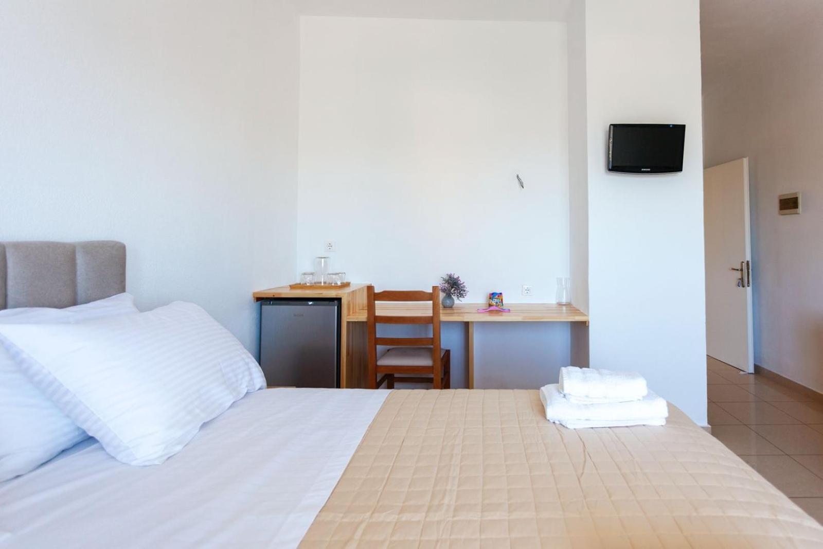 Zacharias Apartments Himare Exterior foto